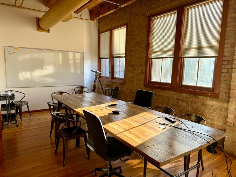More Photos Of 222 N 2nd St, Minneapolis Office For Lease
