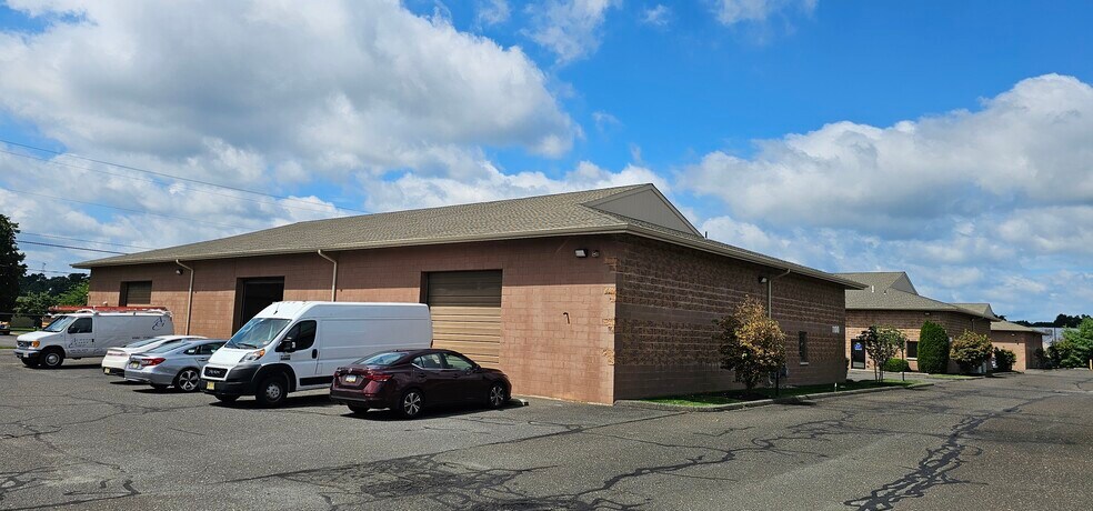 More Photos Of 154 Cooper Rd, West Berlin Light Distribution For Lease