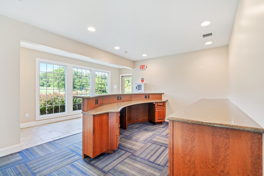 More Photos Of 5 Plains Rd, Augusta Office For Sale