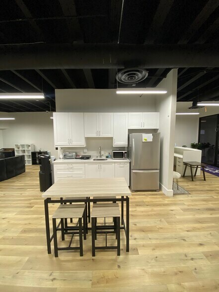 More Photos Of 3505 Cadillac Ave, Costa Mesa Office For Lease