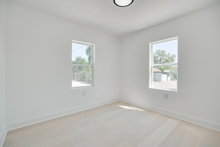 More Photos Of 3801 Salem Ave, Dayton Office For Sale