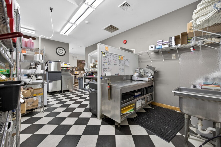 More Photos Of 2693 Community Dr, Bath Restaurant For Sale