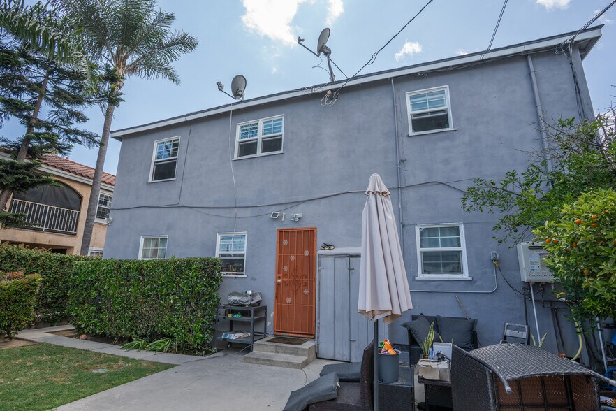 More Photos Of 1952 Pine Ave, Long Beach Apartments For Sale