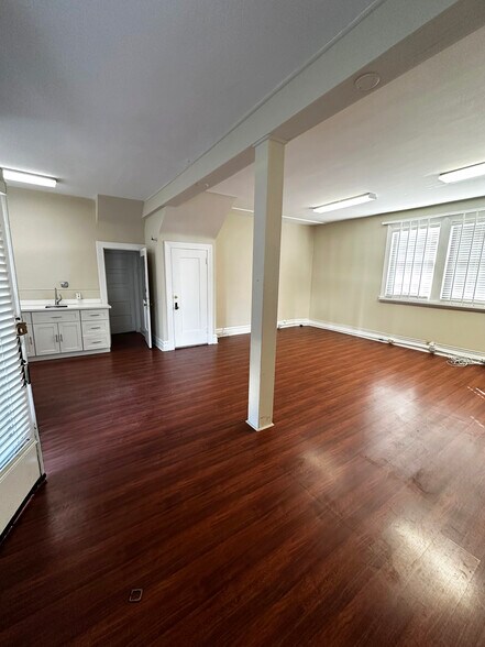 More Photos Of 4273 Calfornia St, San Francisco Apartments For Lease