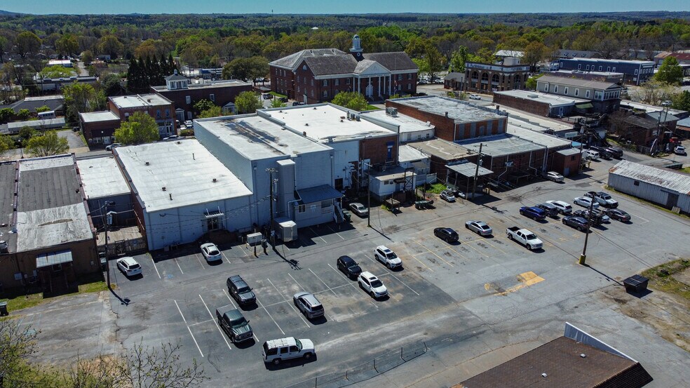 More Photos Of 309 E Main St, Pickens Storefront Retail Residential For Sale