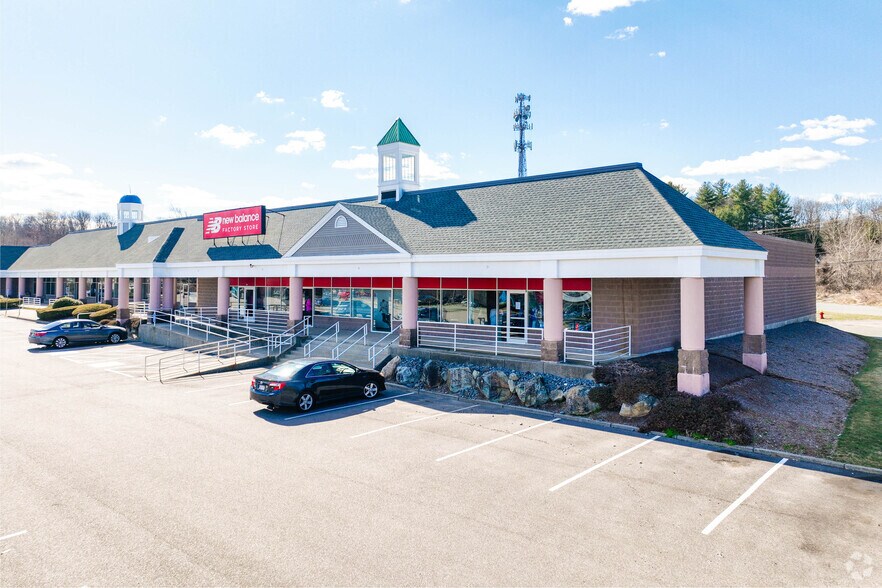Primary Photo Of 15 Stockwell Dr, Avon Unknown For Lease