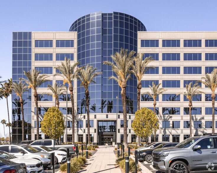 More Photos Of 3281 E Guasti Rd, Ontario Unknown For Lease