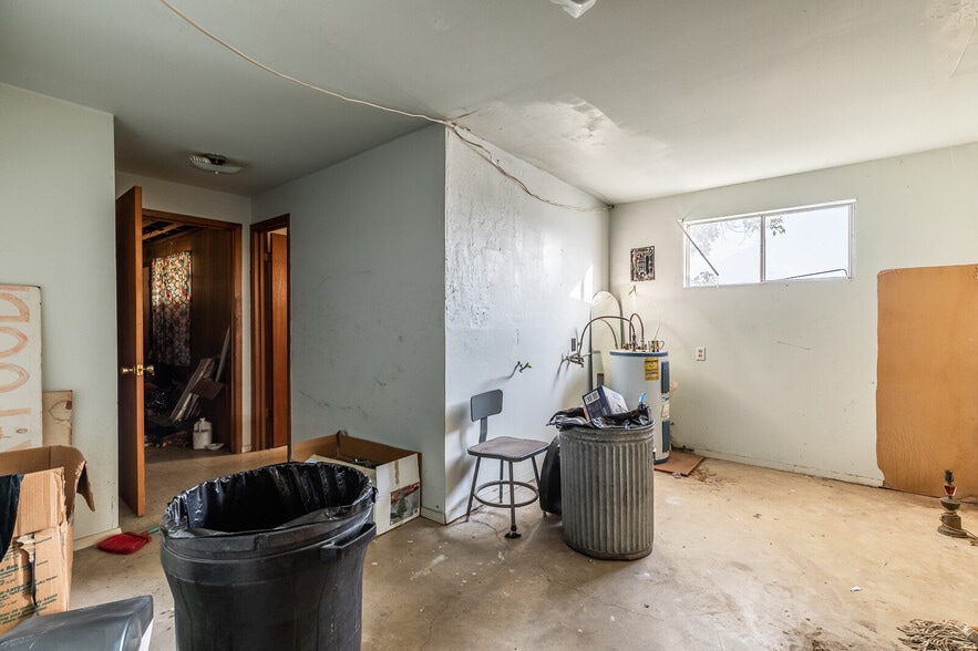 More Photos Of 400 Highway 22, Clifton Storefront Retail Office For Lease