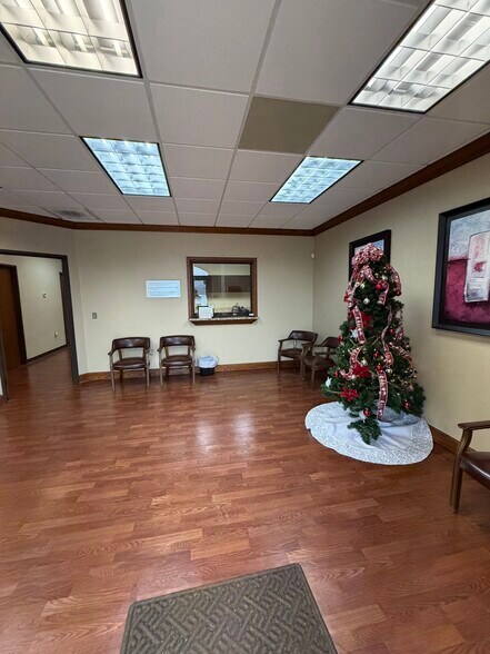 More Photos Of 1224 SW 104th St, Oklahoma City Medical For Lease