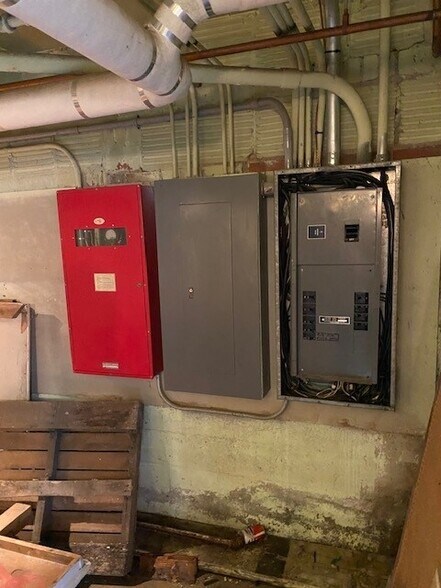 More Photos Of 101 Swinburne St, Buffalo Religious Facility For Sale