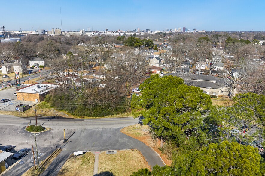 More Photos Of 824 Post Ave, Chesapeake Apartments For Sale