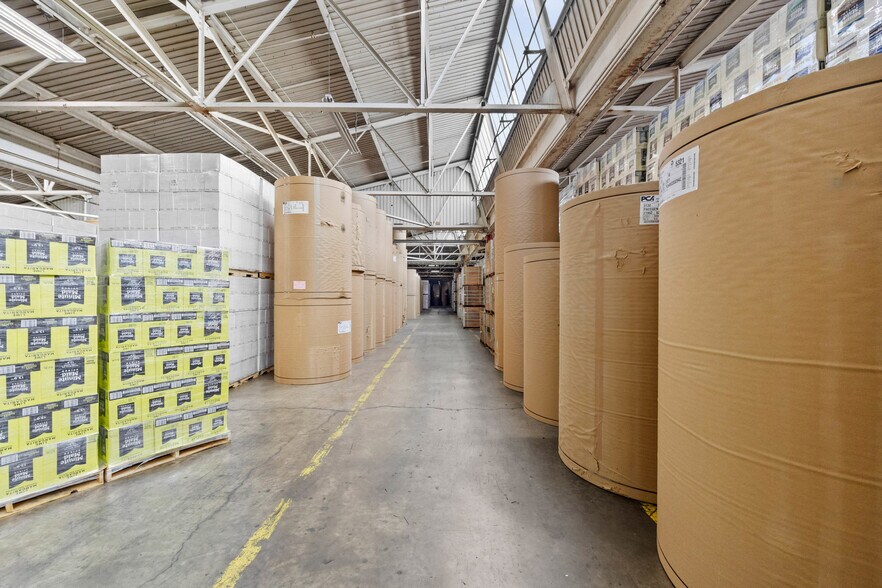More Photos Of 294 Gambee Rd, Geneva Warehouse For Sale