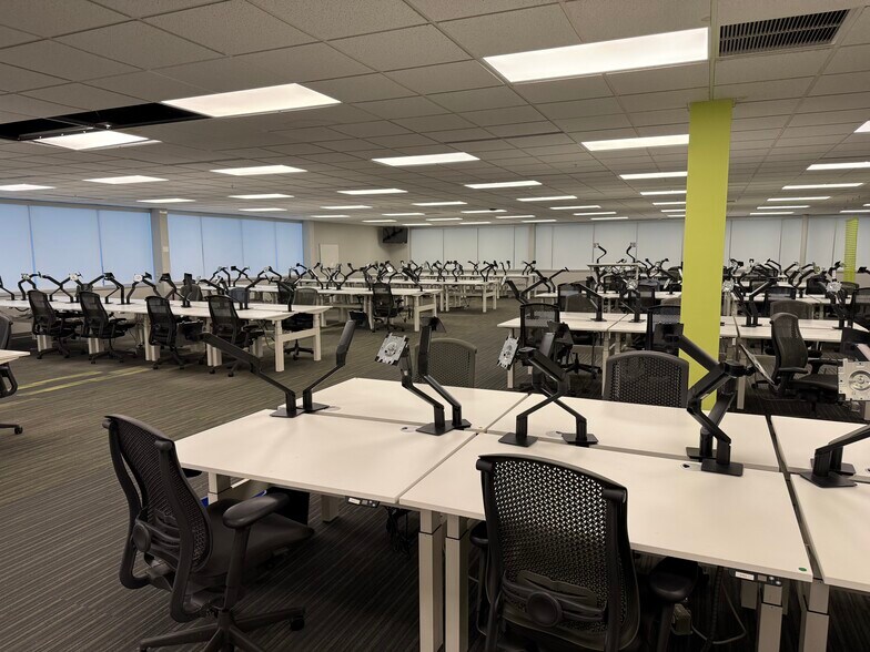 More Photos Of 4147 Eastern Ave SE, Wyoming Office For Lease