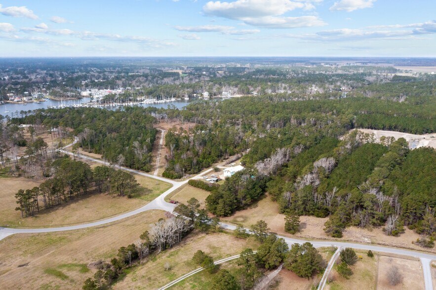 More Photos Of 604 Shorey Dr, Oriental Land For Sale