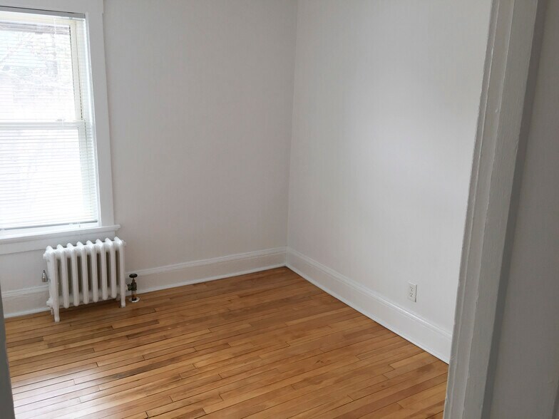 More Photos Of 930 89th Ave W, Duluth Apartments For Sale