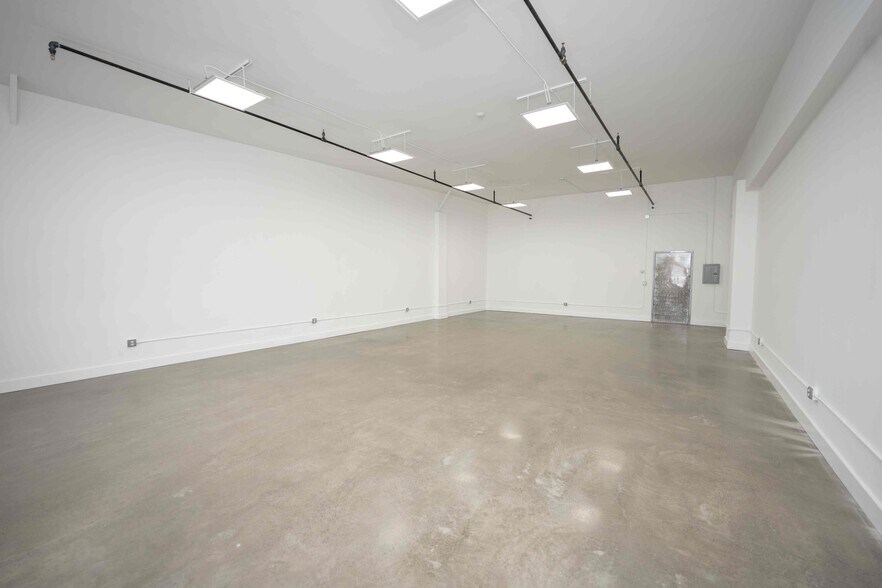 More Photos Of 8 John Walsh Blvd, Peekskill Office For Lease