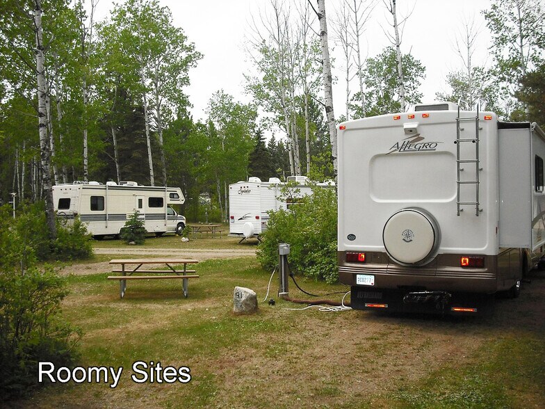 More Photos Of 4650 Highway 11-17, Kakabeka Falls Manufactured Housing Mobile Home Park For Sale