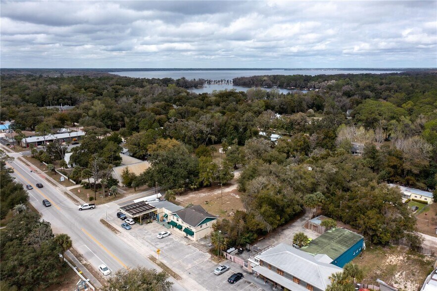 More Photos Of 307 State Road 26, Melrose Restaurant For Sale