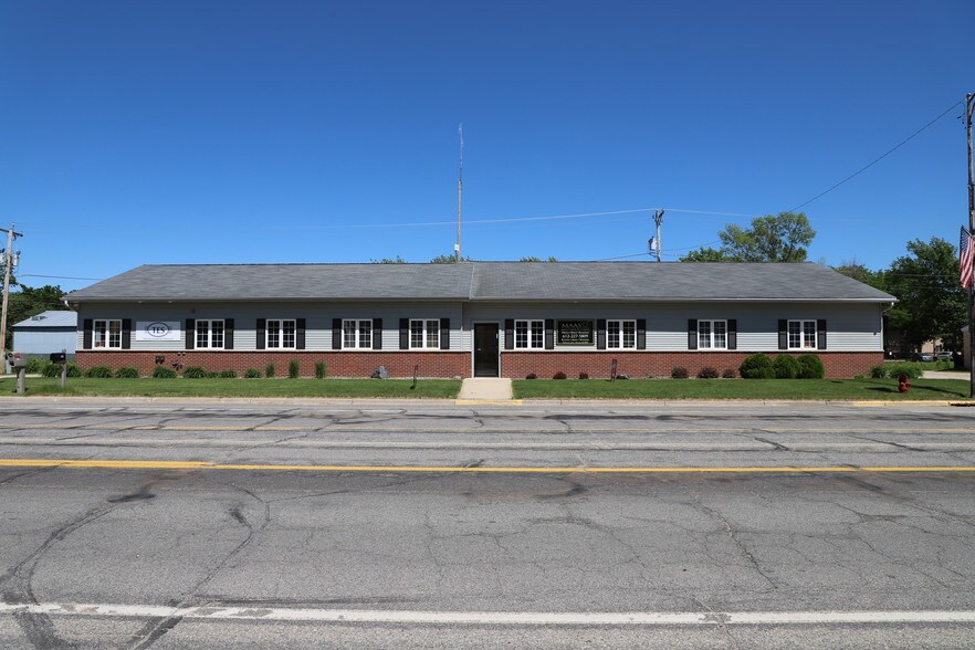 More Photos Of 112-118 S Main St, Medford Office For Sale