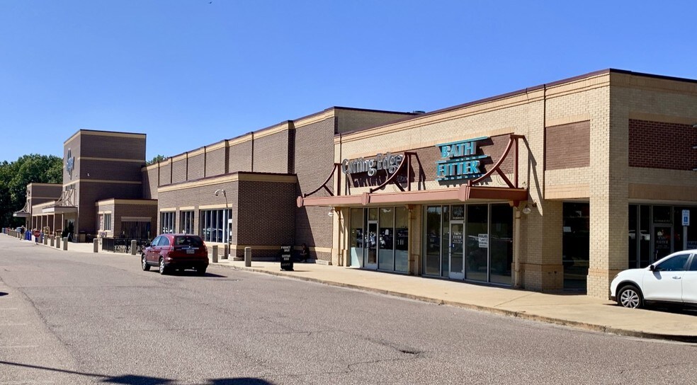 More Photos Of 3189 N Highland Ave, Jackson Storefront For Lease