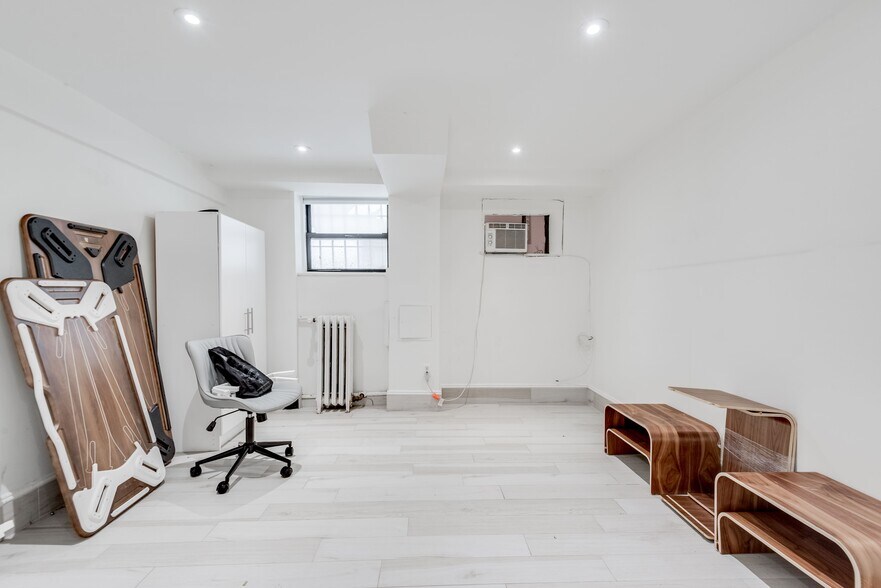 More Photos Of 324 Park Pl, Brooklyn Apartments For Sale