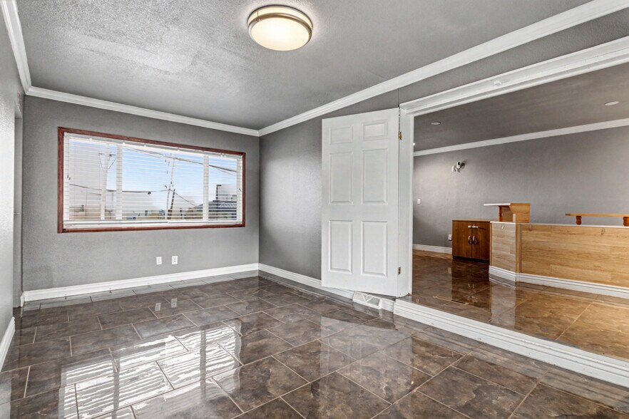 More Photos Of 8326 Quivas Way, Denver Office For Lease