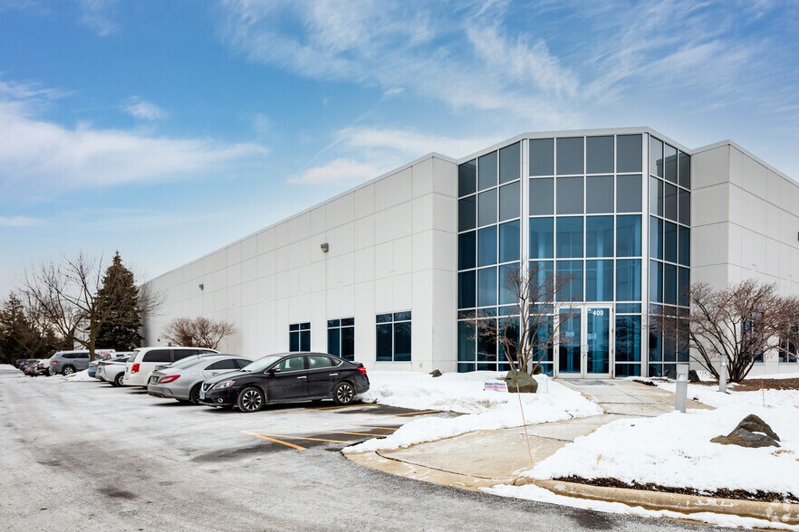 Primary Photo Of 400 Medinah Rd, Roselle Warehouse For Lease