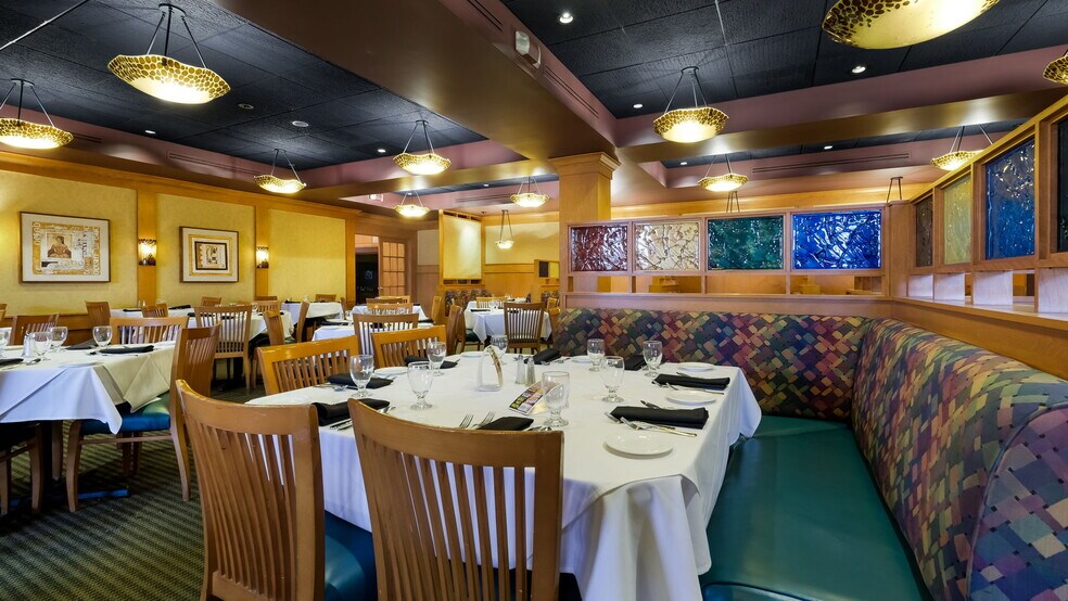 More Photos Of 1373 Easton Rd, Warrington Restaurant For Sale