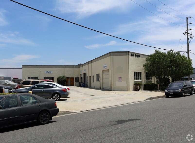 More Photos Of 8116-8136 Byron Rd, Whittier Manufacturing For Lease