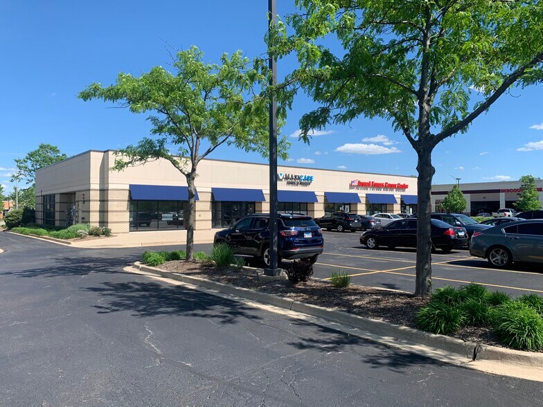 More Photos Of 2158-2168 N Randall Rd, Carpentersville Unknown For Lease