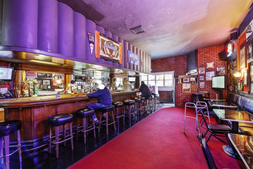 More Photos Of 249 Grand Ave, South San Francisco Storefront Retail Residential For Sale