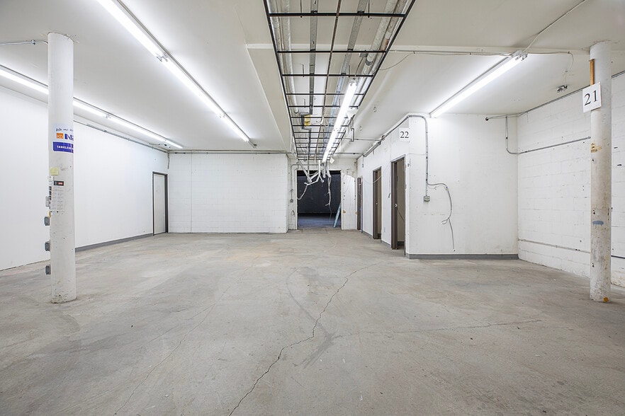 More Photos Of 2585-2595 W Pico Blvd, Los Angeles General Retail For Lease