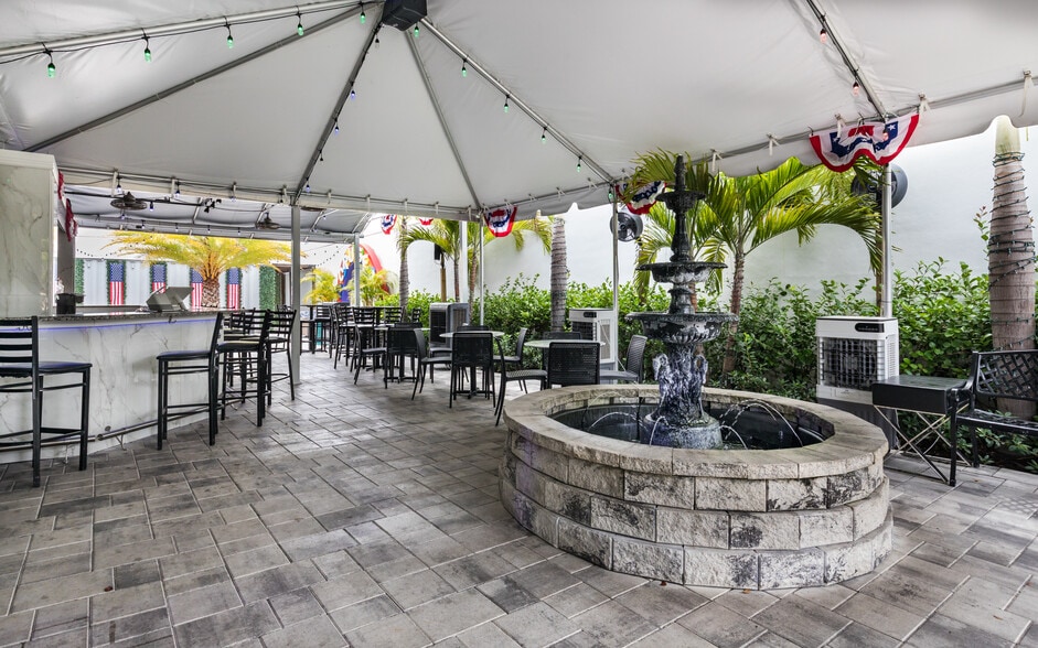 More Photos Of 1517 SE 47th Ter, Cape Coral Freestanding For Sale