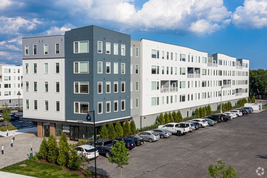 More Photos Of 39 Trotter Rd, Weymouth Apartments For Lease