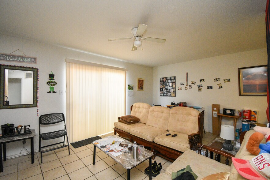 More Photos Of 1805 Rosemary Ave, Victoria Apartments For Sale