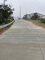 More Photos Of 1009 N Ranch 620 Rd, Lakeway Warehouse For Sale