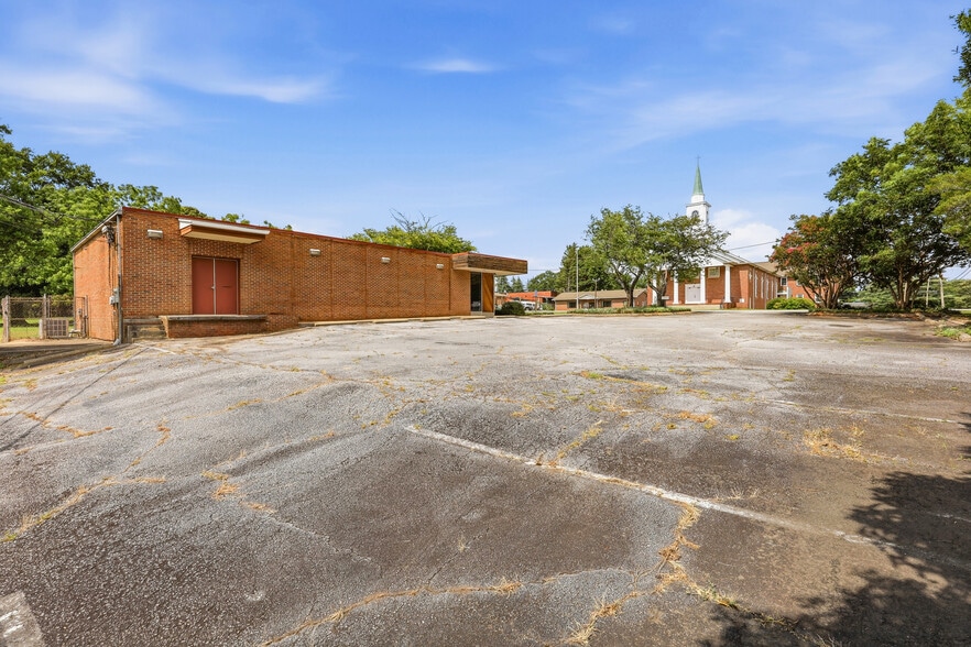 More Photos Of 106 S Texas Ave, Greenville Office For Sale