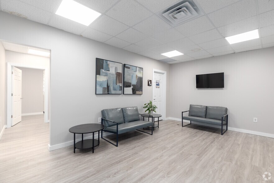 More Photos Of 1 Main St, Eatontown Office For Lease