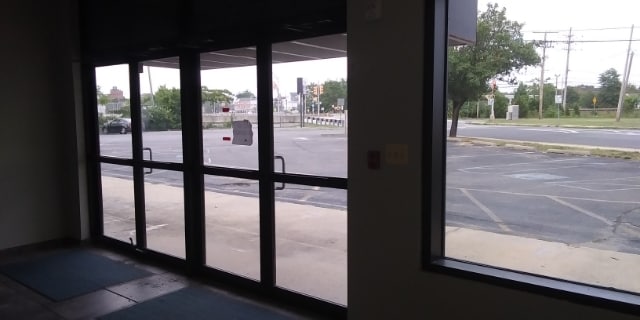 More Photos Of 1 S Main St, Toms River Warehouse For Lease