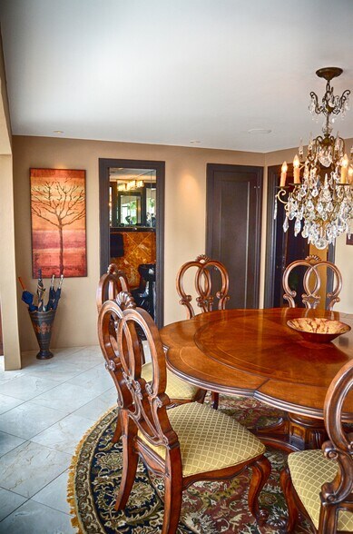 More Photos Of 126 E Main Plz, San Antonio Apartments For Sale