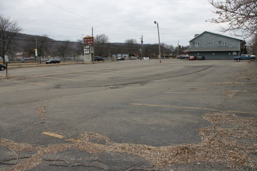 More Photos Of 2048 College Ave, Elmira Heights Restaurant For Sale