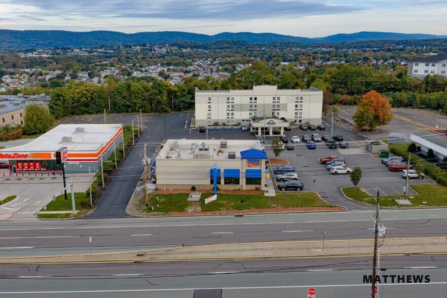 More Photos Of 770 Kidder St, Wilkes Barre Restaurant For Sale