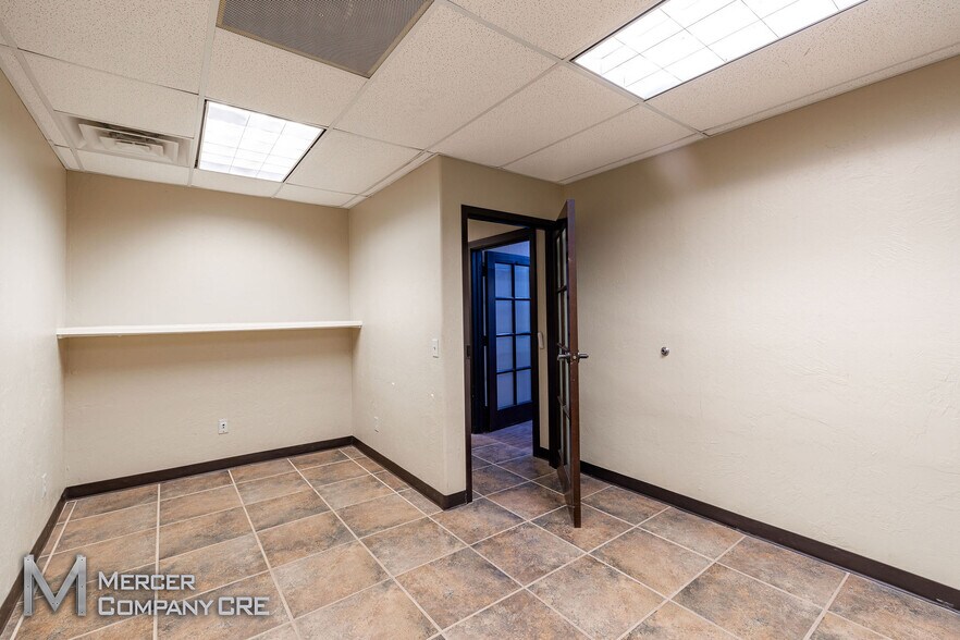 More Photos Of 1635 SE 29th St, Oklahoma City Warehouse For Sale