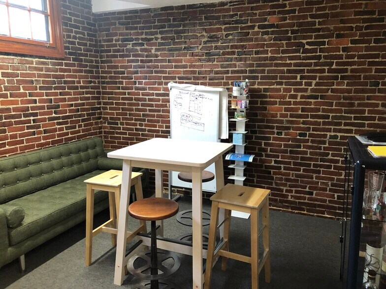 More Photos Of 171 Third St, Cambridge Office For Lease