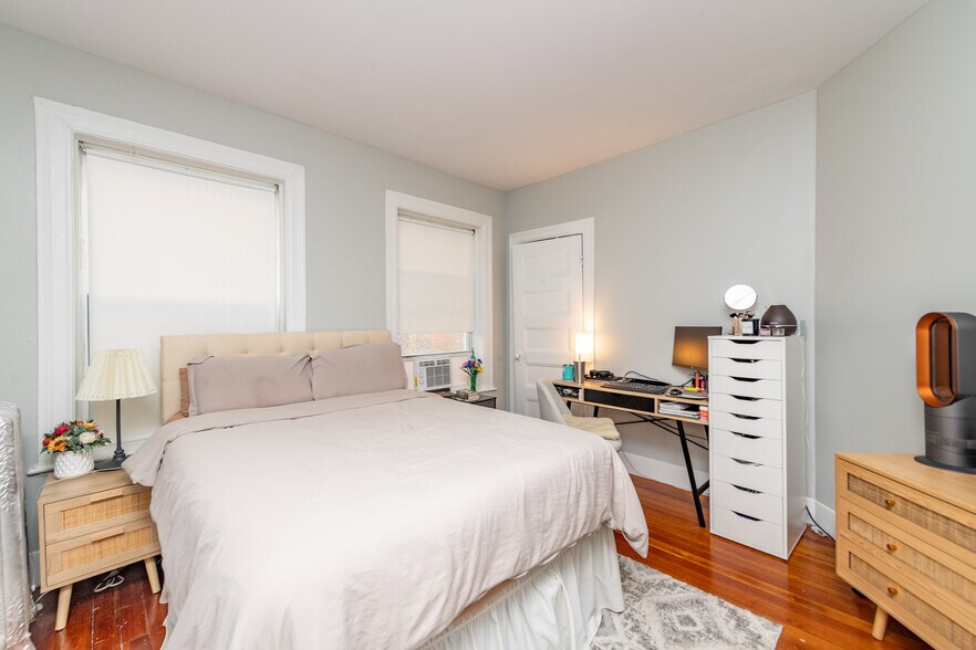 More Photos Of 108-116 Winthrop Rd, Brookline Apartments For Sale