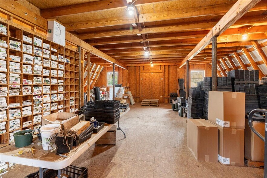 More Photos Of 1356 Coopers Cove Rd, Hardy Specialty For Sale