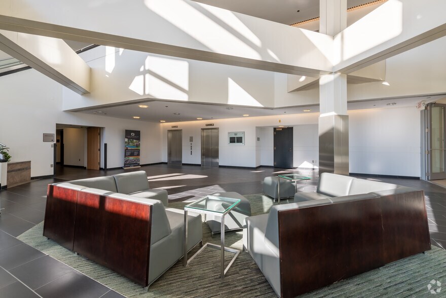 More Photos Of 800 District Ave, Burlington Office For Lease