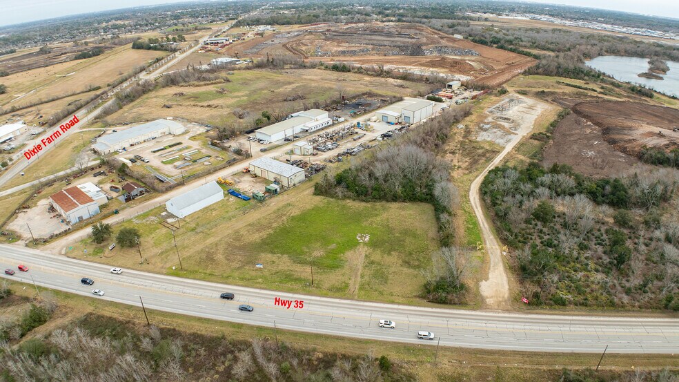 More Photos Of 17827 HIGHWAY 35, Pearland Land For Sale
