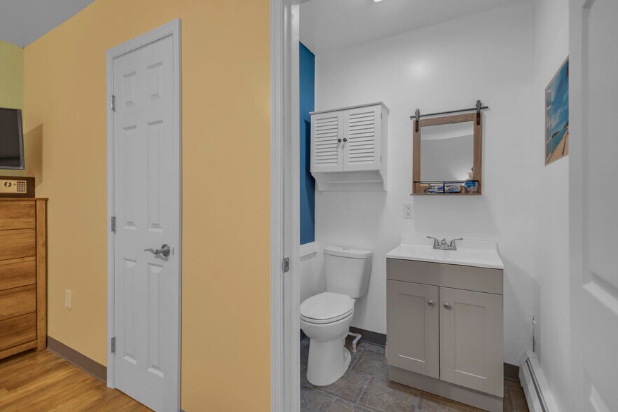 More Photos Of 106 Carr St, Nicholson Assisted Living For Sale
