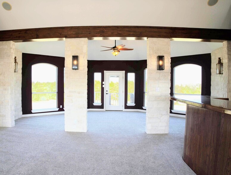 More Photos Of 2982 FM 2935, Brenham Flex For Sale